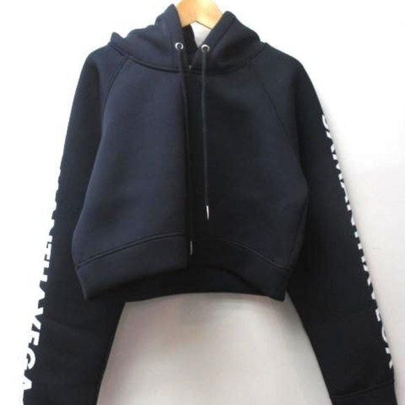 Samantha Thavasa Tops - Samantha Vega Cropped Hoodie